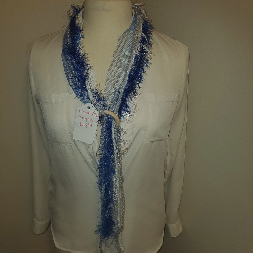 Blue & white CRAZY scarf with wooden ring